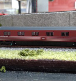 Coaches N Gauge